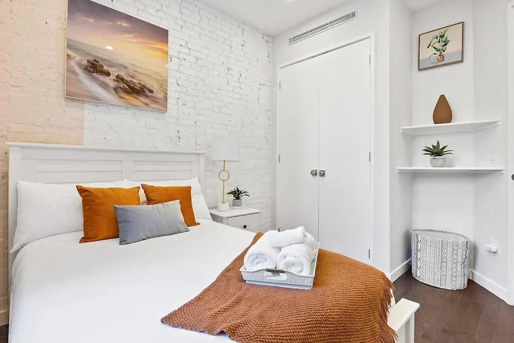 Swj Btm G, 1 And 2 - Save On 2Day+ Stays_6Br Triplex New York Apartment